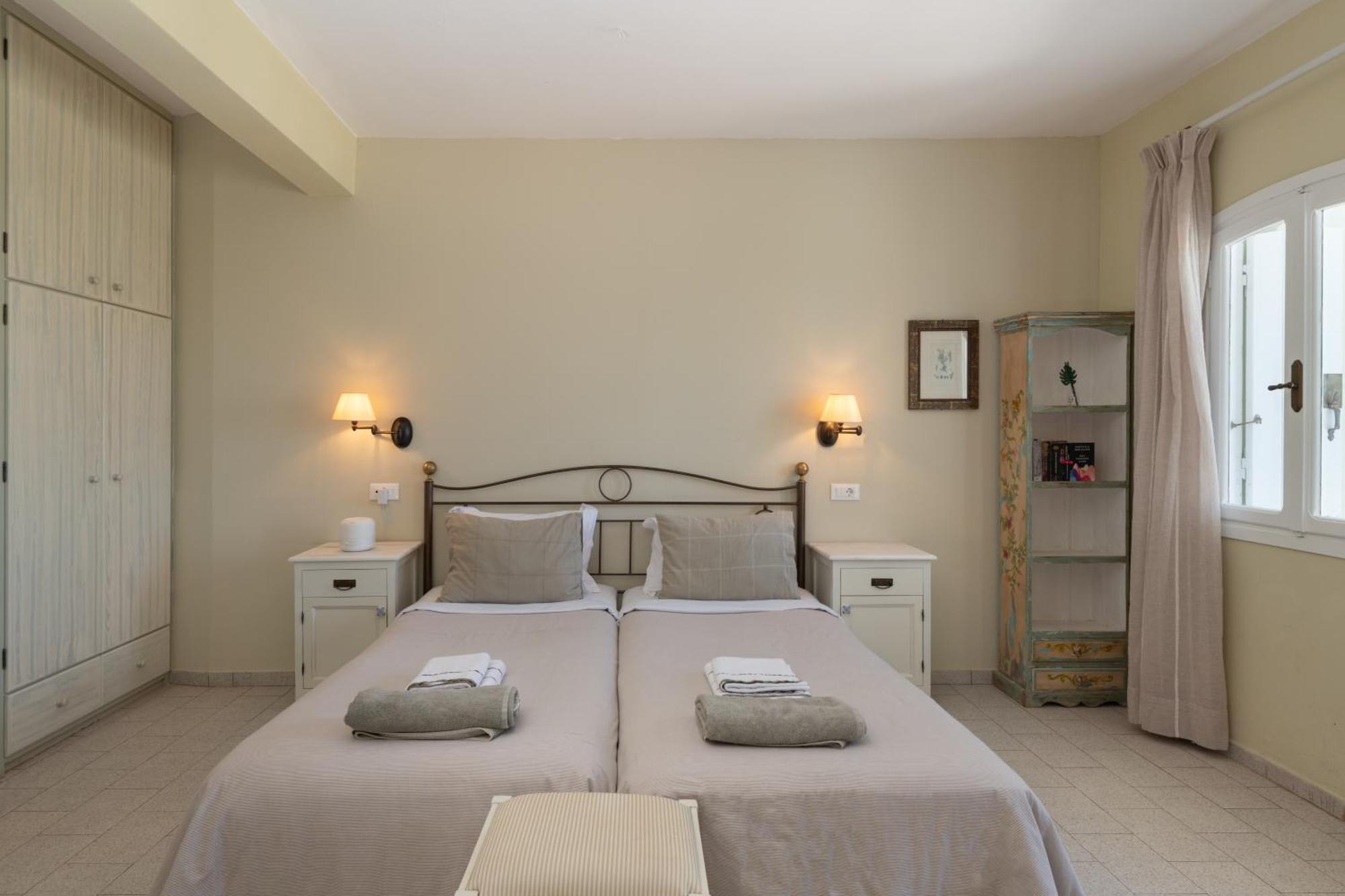 Adrakos Apartments (Adults Only) Elounda  Exterior photo